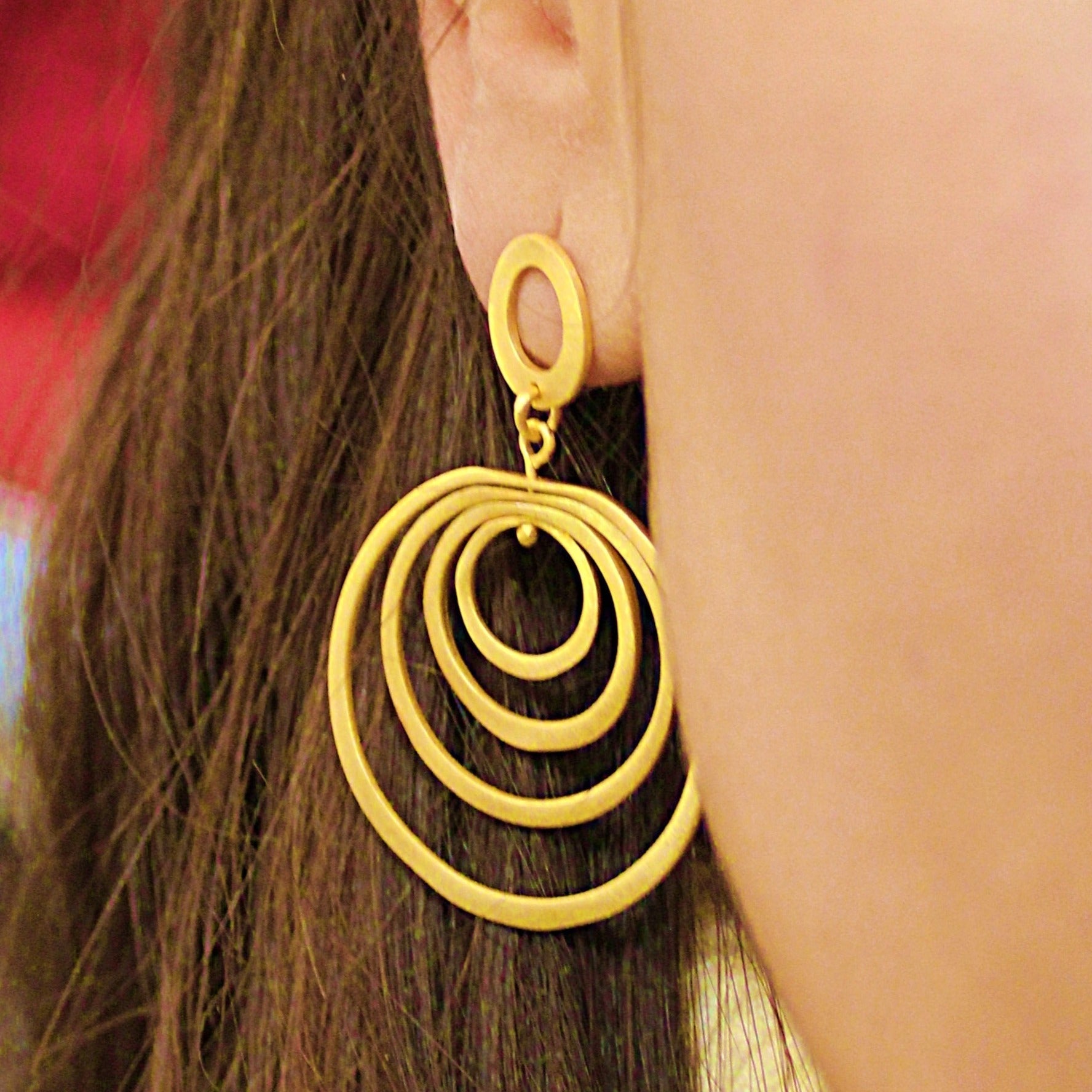 Pendientes MILLE ANELLI de diseño bañados en oro-0