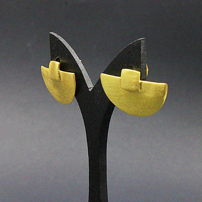 Pendientes PRA' de diseño en latón bañados en oro - Diseño con carácter-1