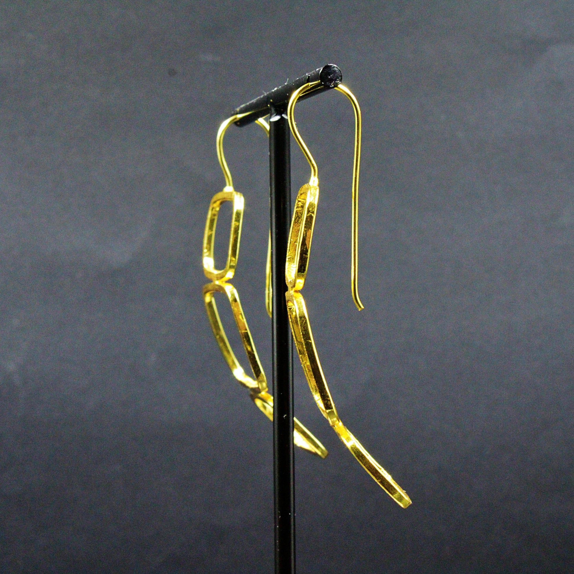 Pendientes LIEN bañados en oro-3